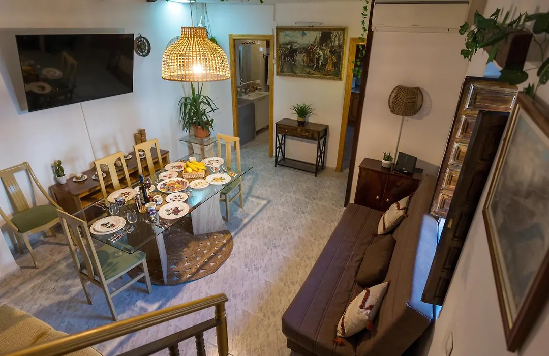 Casa Asia-1